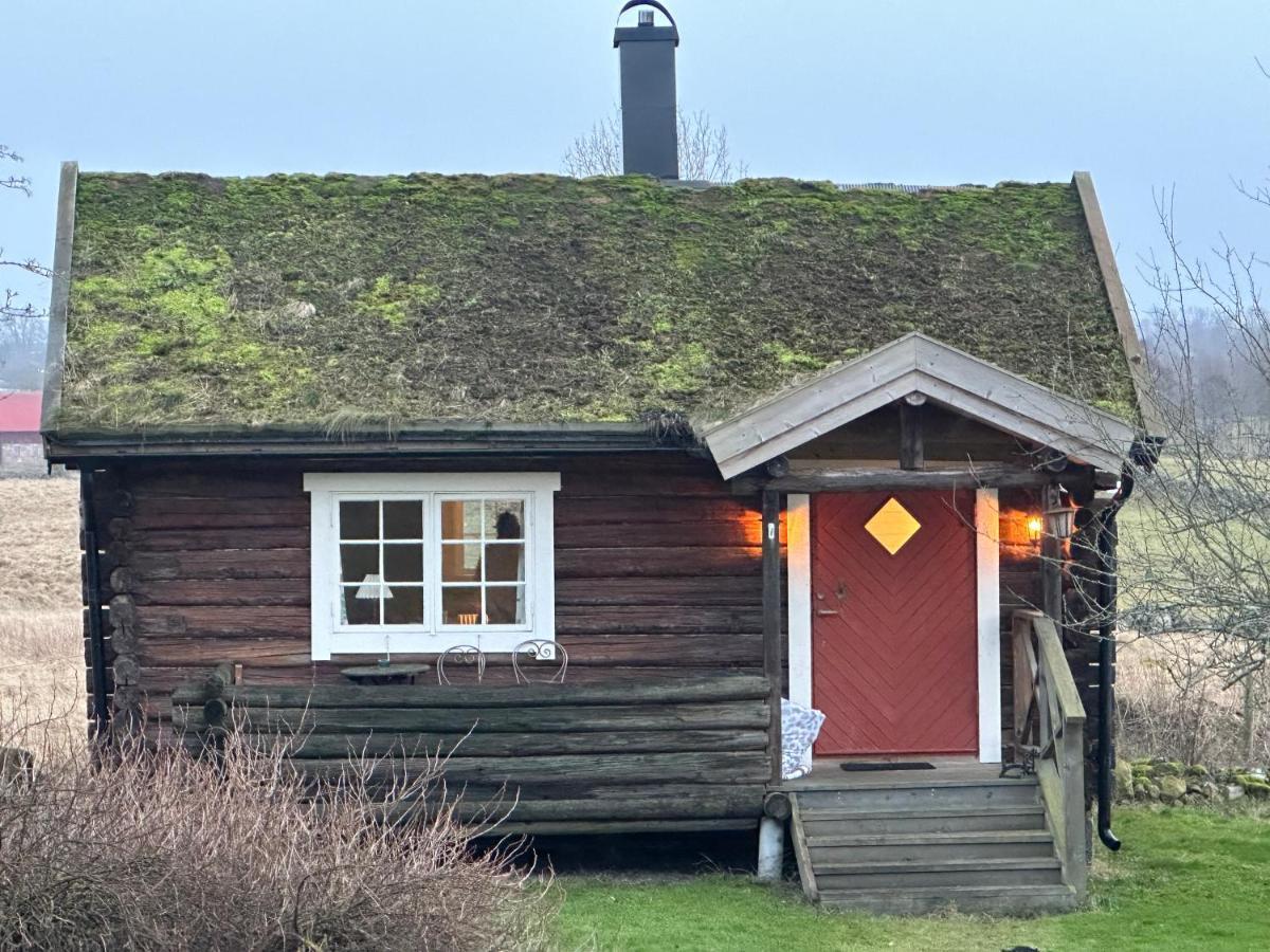Backgardens Timmerstuga Falköping Extérieur photo